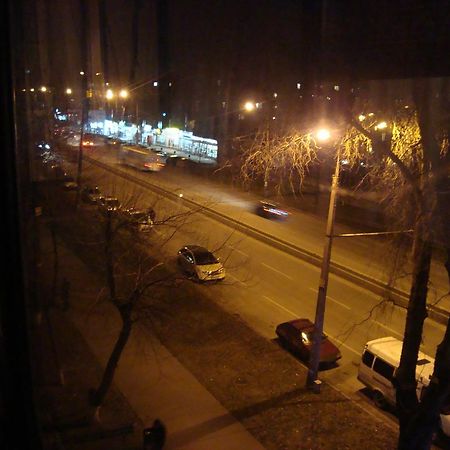Studio On Stalevarov Near Meduniversity Zaporizhia Eksteriør billede