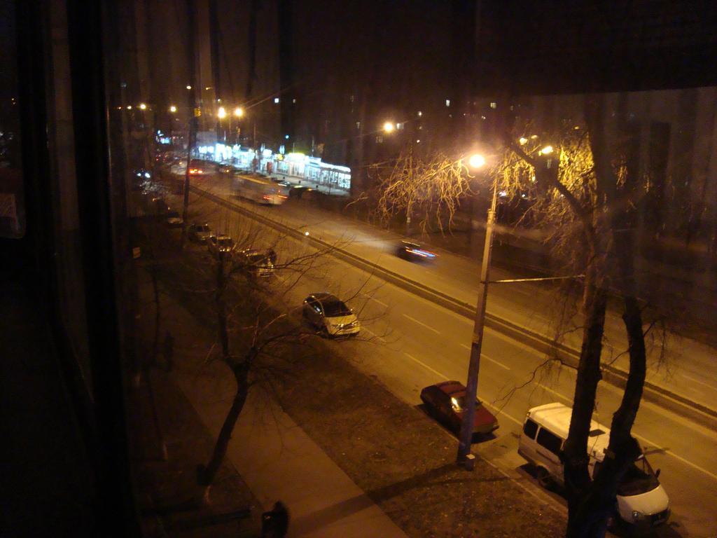 Studio On Stalevarov Near Meduniversity Zaporizhia Eksteriør billede