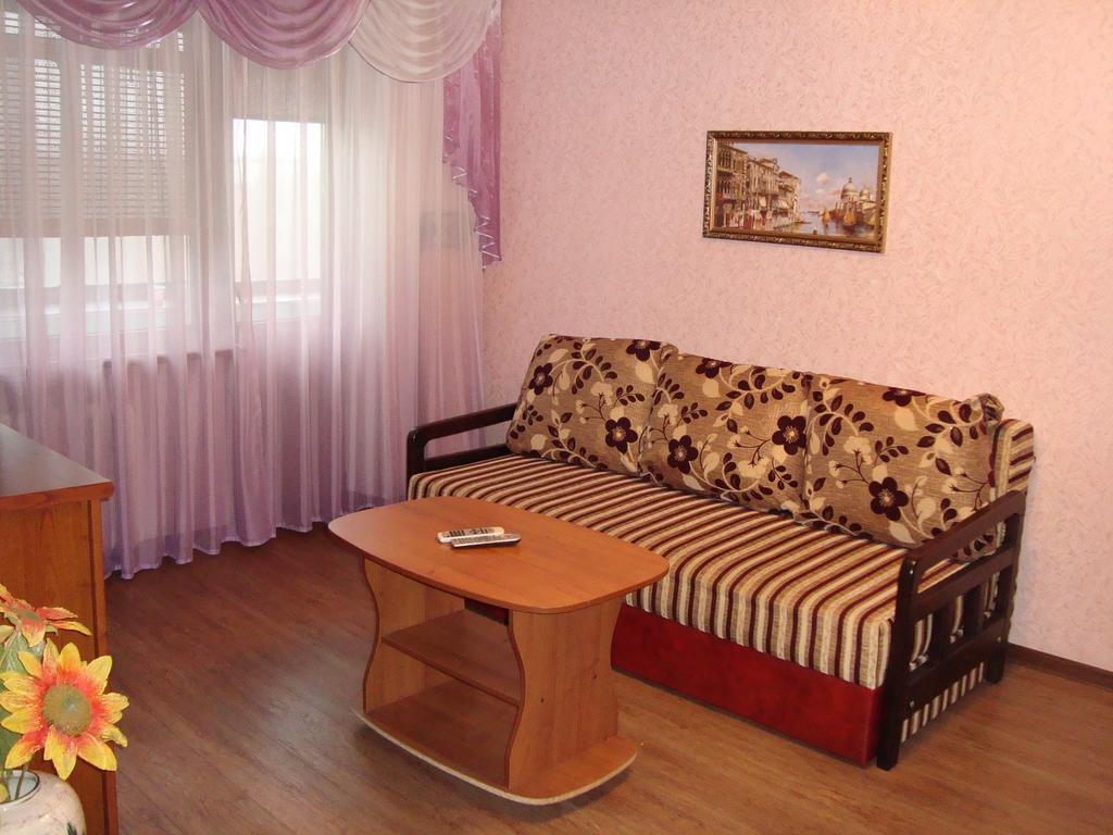 Studio On Stalevarov Near Meduniversity Zaporizhia Eksteriør billede